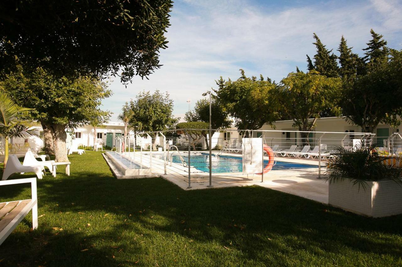 Hostal Las Cumbres Conil De La Frontera Eksteriør bilde