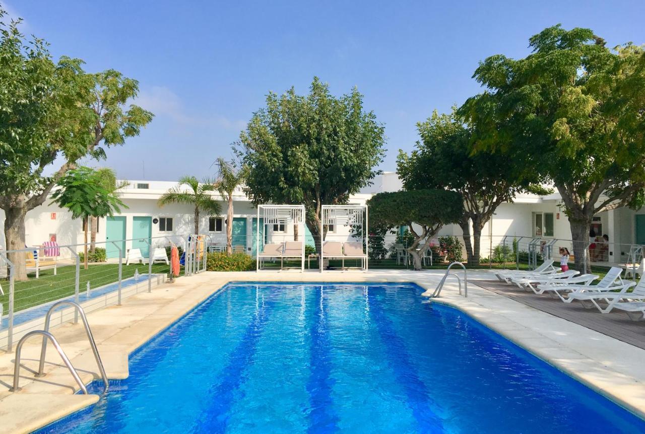 Hostal Las Cumbres Conil De La Frontera Eksteriør bilde