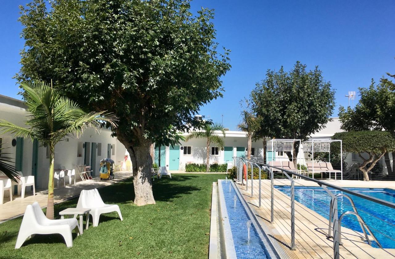 Hostal Las Cumbres Conil De La Frontera Eksteriør bilde